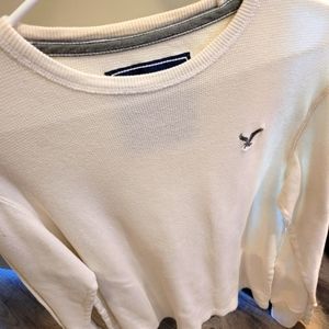 American Eagle white sweater Size L